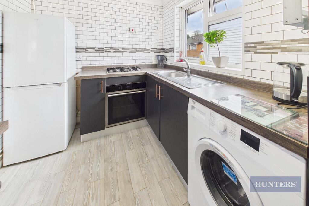 1 bed Maisonette