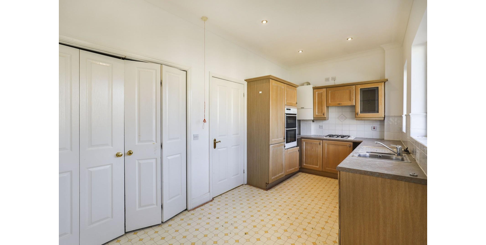 TWO DOUBLE BEDROOM SEMI-DETACHED RETIREMENT HOME