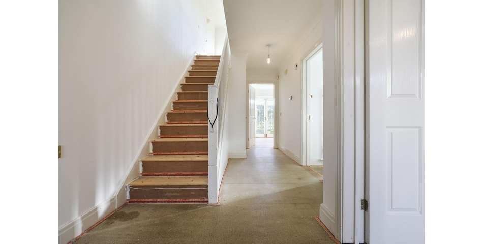 TWO DOUBLE BEDROOM SEMI-DETACHED RETIREMENT HOME