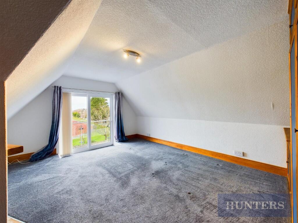 2 bed Apartment
