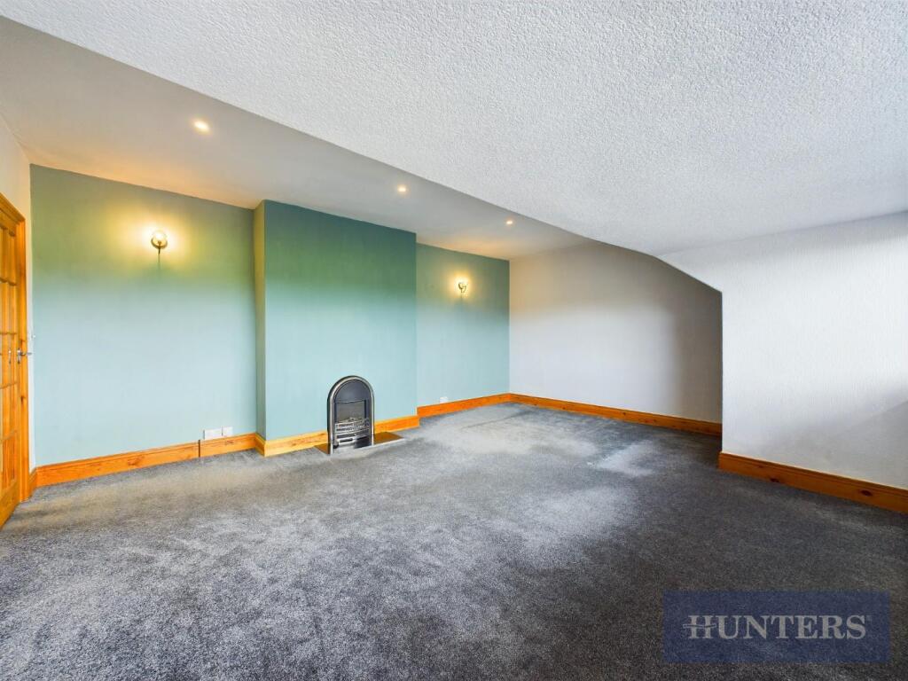 2 bed Apartment