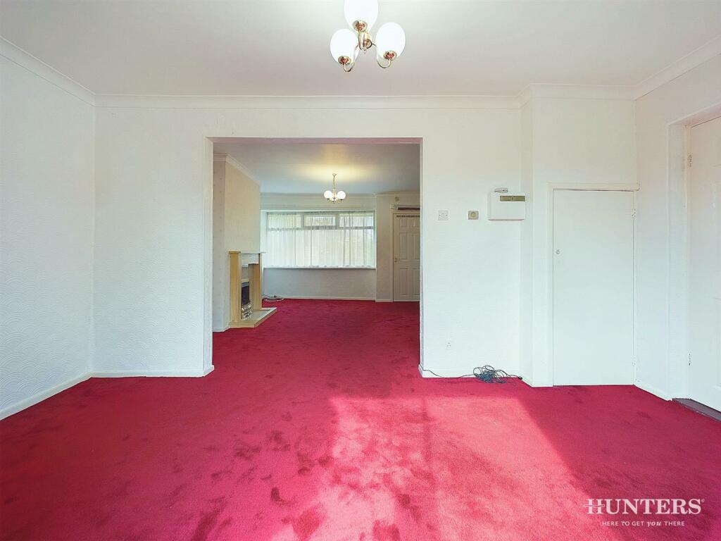 3 bed Semi-Detached