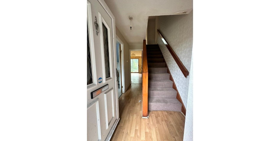 TWO BEDROOM MID TERRACED PROPERTY