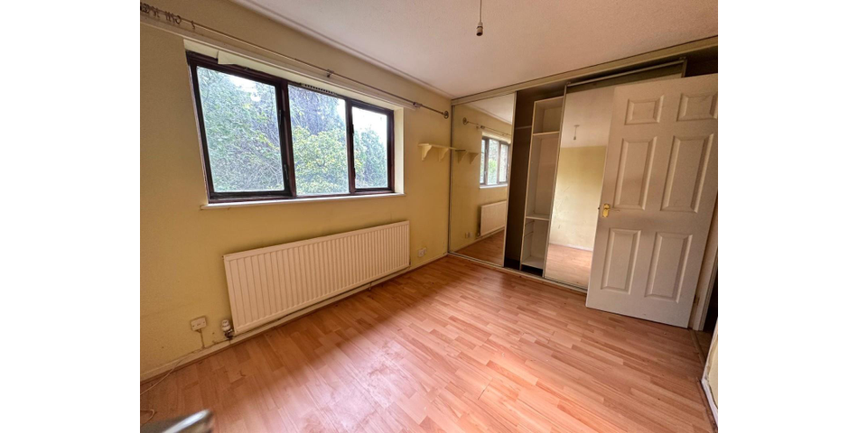 TWO BEDROOM MID TERRACED PROPERTY
