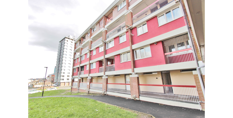 3 BEDROOM MAISONETTE