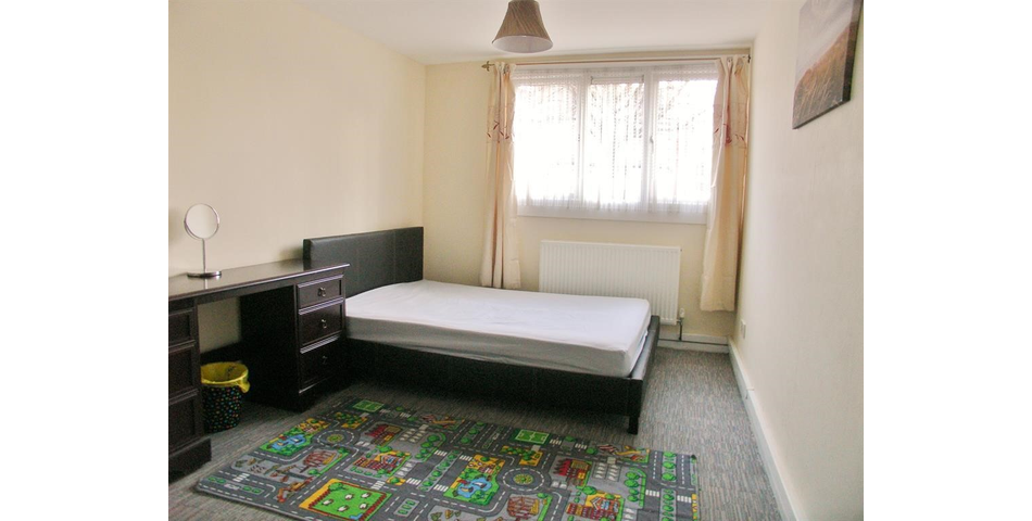 3 BEDROOM MAISONETTE