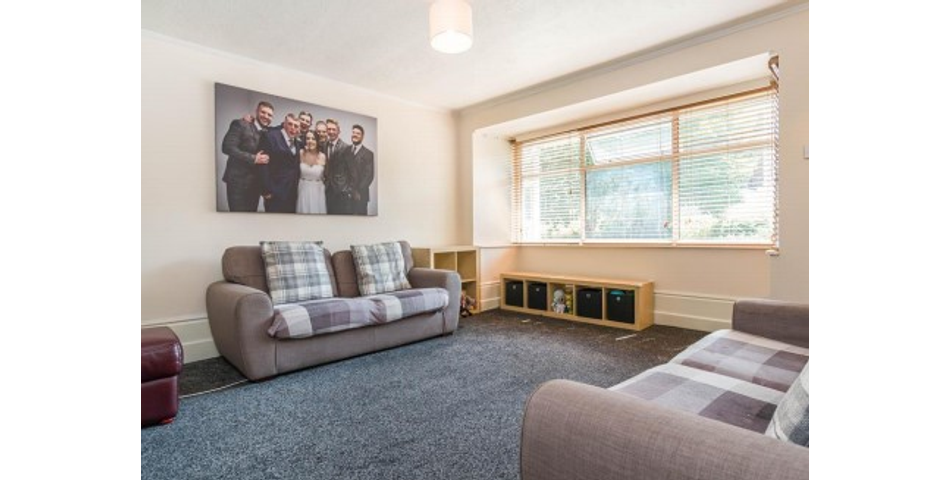 2 BEDROOM SEMI DETACHED PROPERTY
