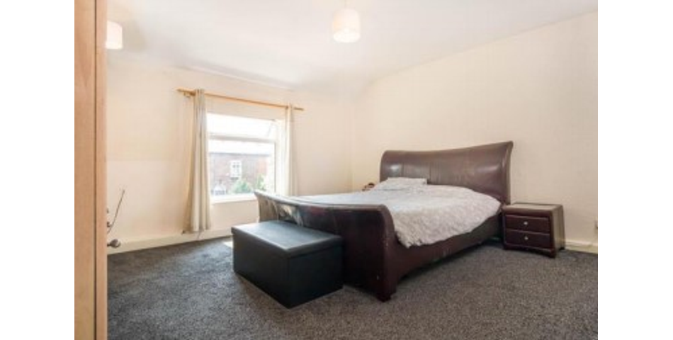 2 BEDROOM SEMI DETACHED PROPERTY