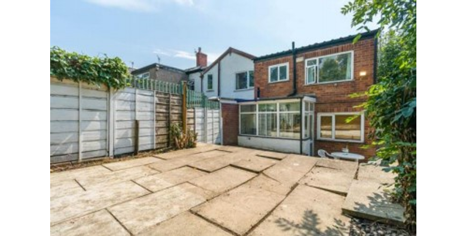 2 BEDROOM SEMI DETACHED PROPERTY