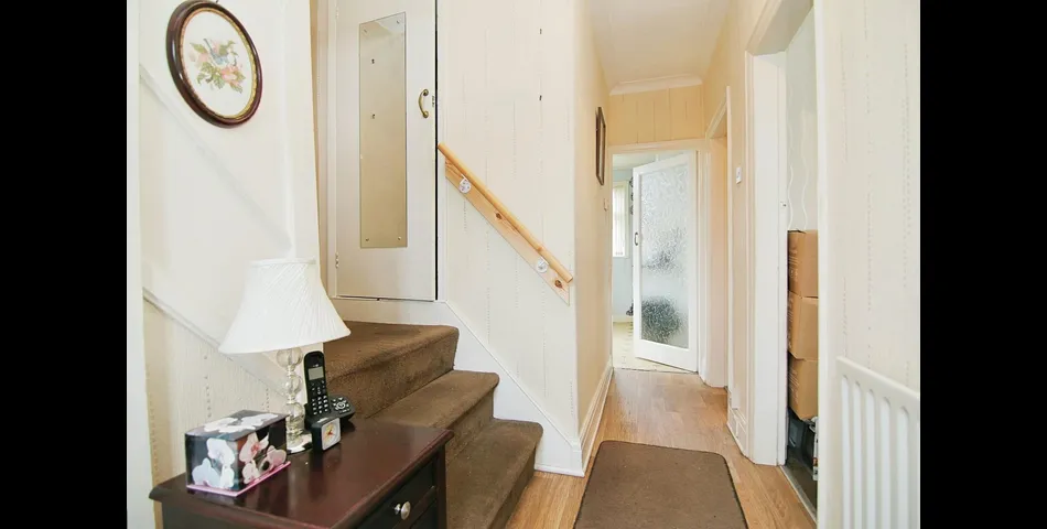 THREE BEDROOM SEMI-DETACHED PROPERTY
