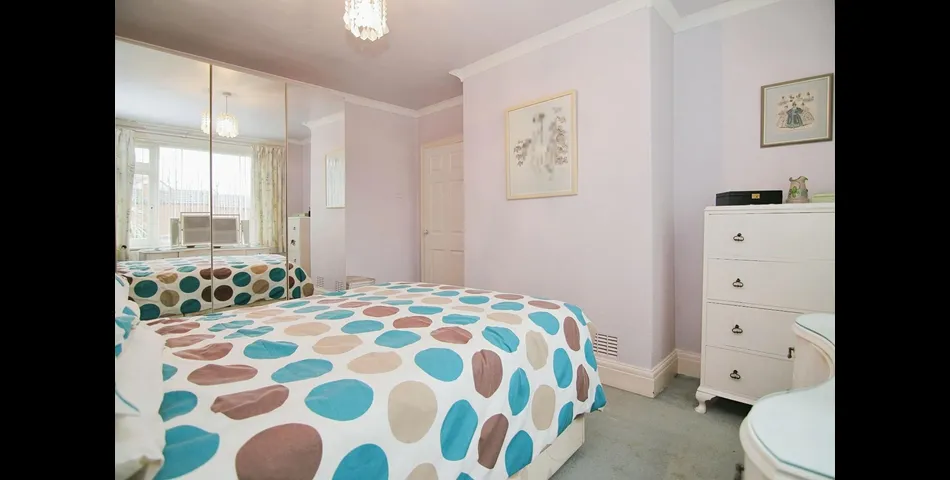 THREE BEDROOM SEMI-DETACHED PROPERTY