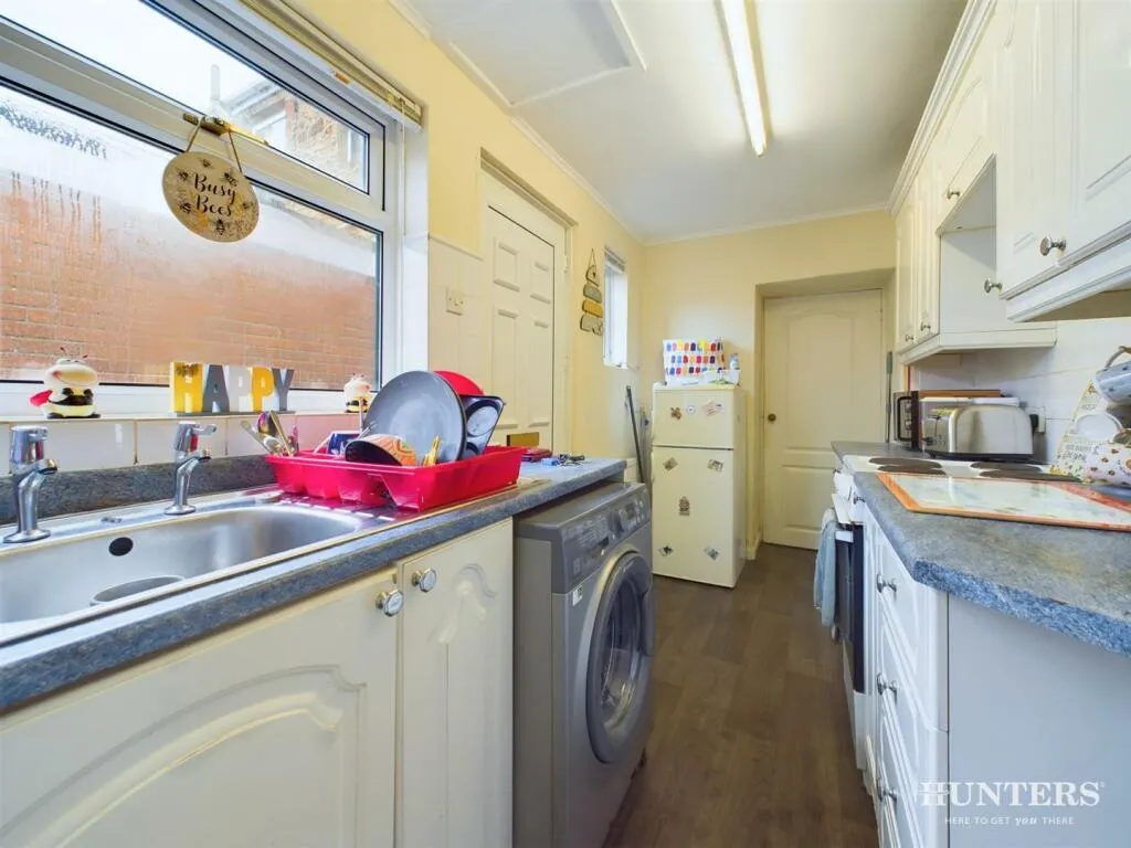 2 bed House