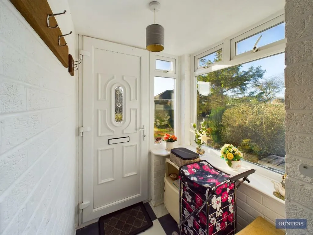 2 bed Semi-Detached Bungalow