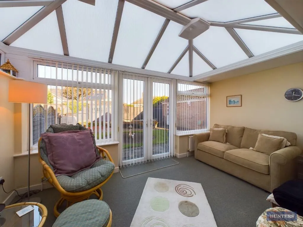 2 bed Semi-Detached Bungalow