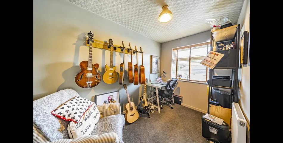 THREE BEDROOM DETACHED PROPERTY