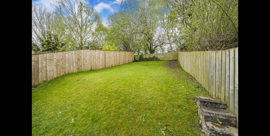 THREE BEDROOM DETACHED PROPERTY