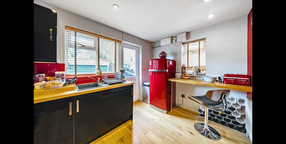 THREE BEDROOM DETACHED PROPERTY