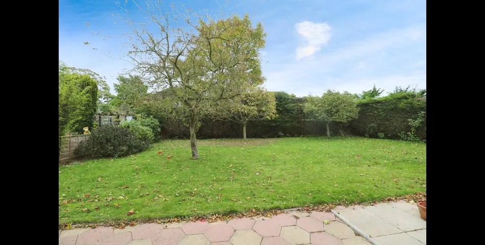 FOUR BEDROOM DETACHED PROPERTY