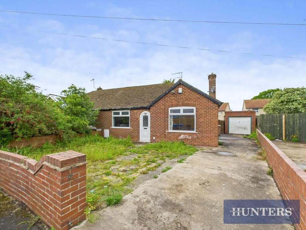 2 bed Semi-Detached Bungalow