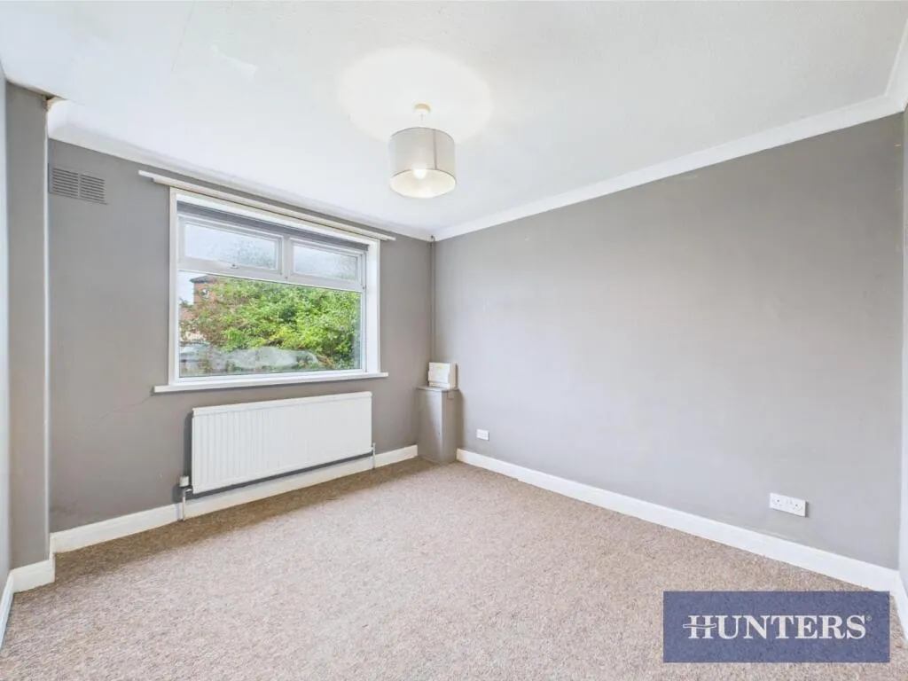 2 bed Semi-Detached Bungalow