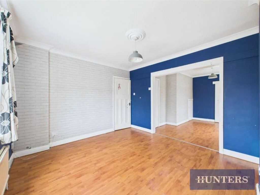 2 bed Semi-Detached Bungalow