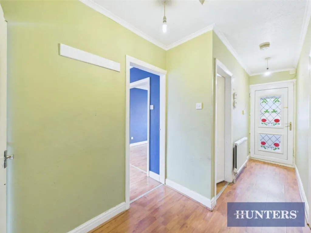 2 bed Semi-Detached Bungalow