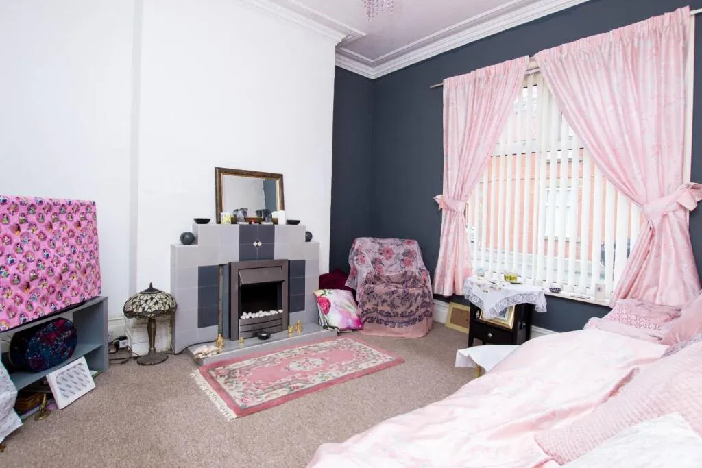 2 bed Terraced