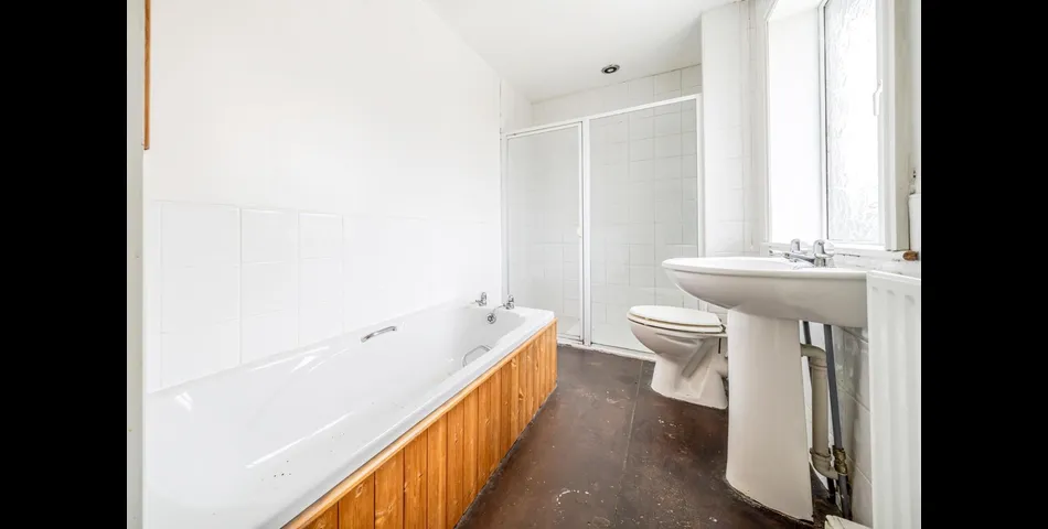THREE BEDROOM DETACHED PROPERTY
