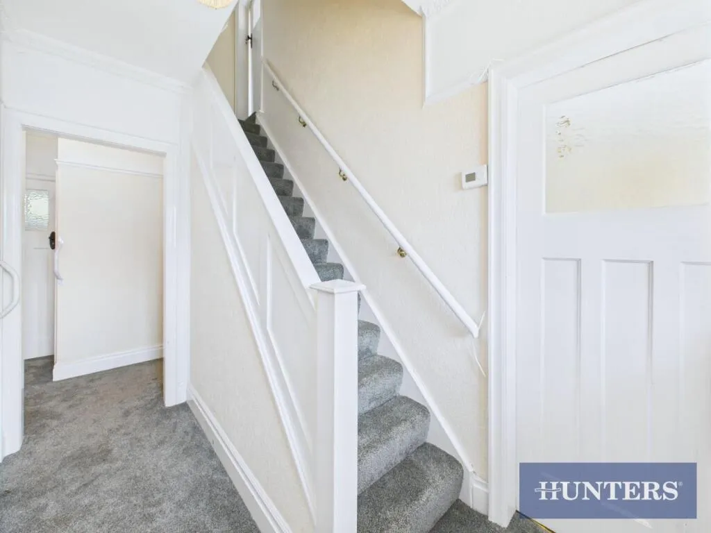 4 bed Detached Bungalow