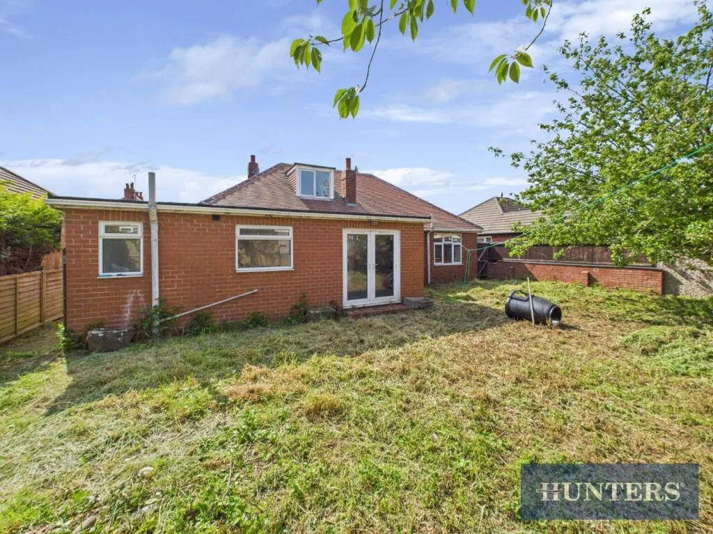 4 bed Detached Bungalow