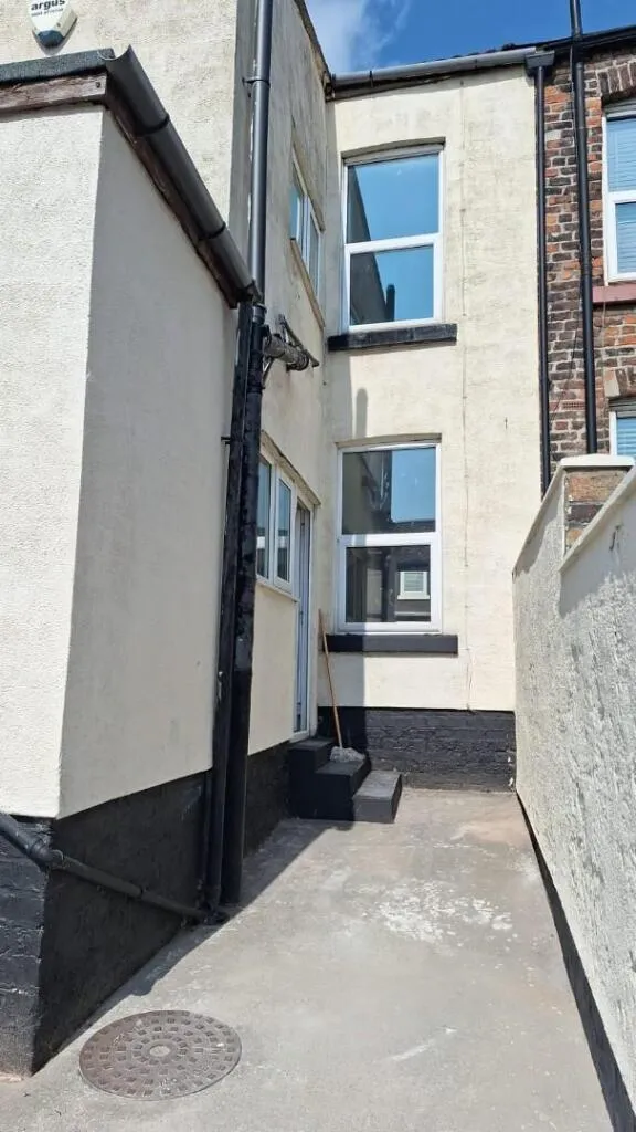 2 bed Terraced
