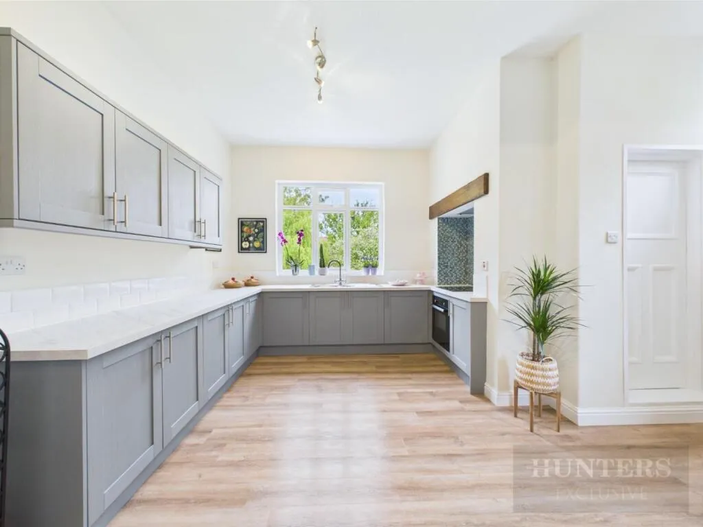 3 bed Detached Bungalow