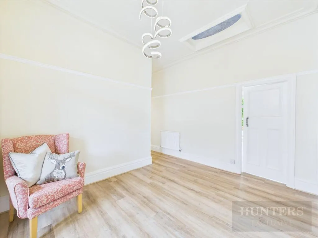 3 bed Detached Bungalow