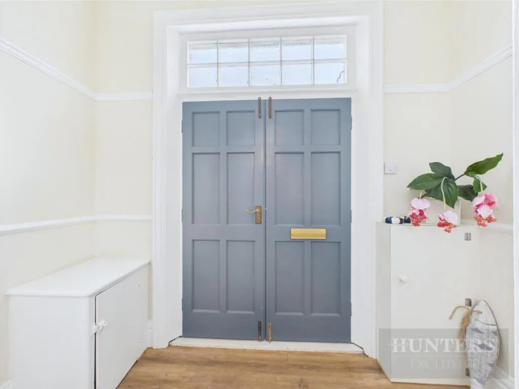 3 bed Detached Bungalow