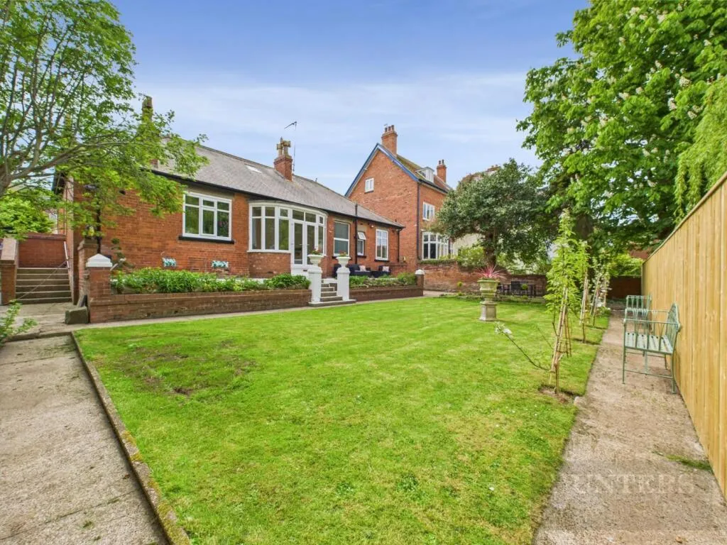 3 bed Detached Bungalow