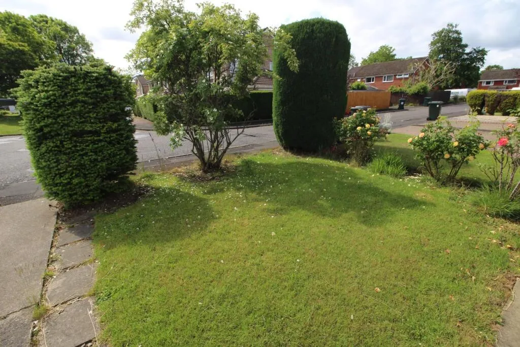 3 bed Semi-Detached