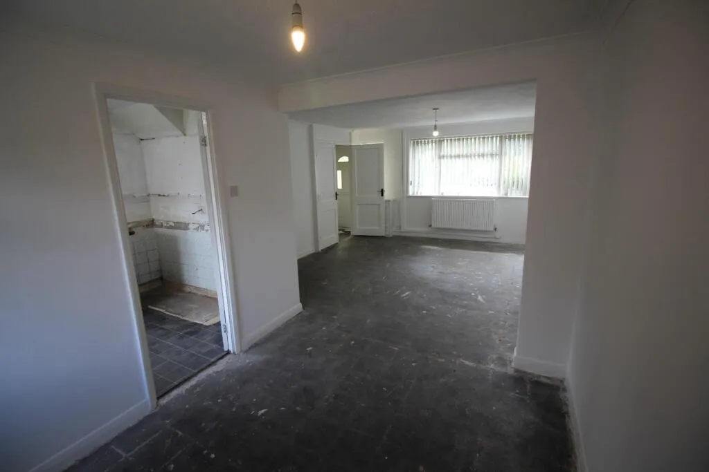 3 bed Semi-Detached