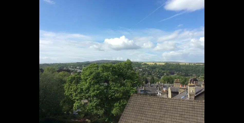 TWO BEDROOM GROUND FLOOR APARTMENT & GARAGE