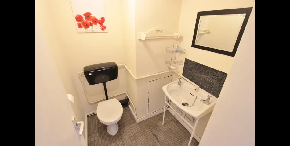 3 BEDROOM MAISONETTE