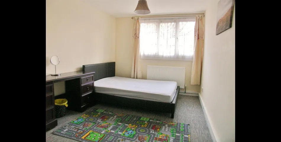 3 BEDROOM MAISONETTE