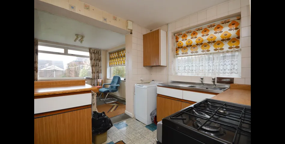 EXTENDED THREE BEDROOM SEMI-DETACHED BUNGALOW