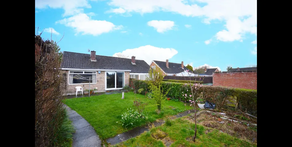 EXTENDED THREE BEDROOM SEMI-DETACHED BUNGALOW