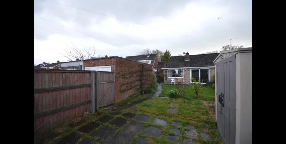 EXTENDED THREE BEDROOM SEMI-DETACHED BUNGALOW