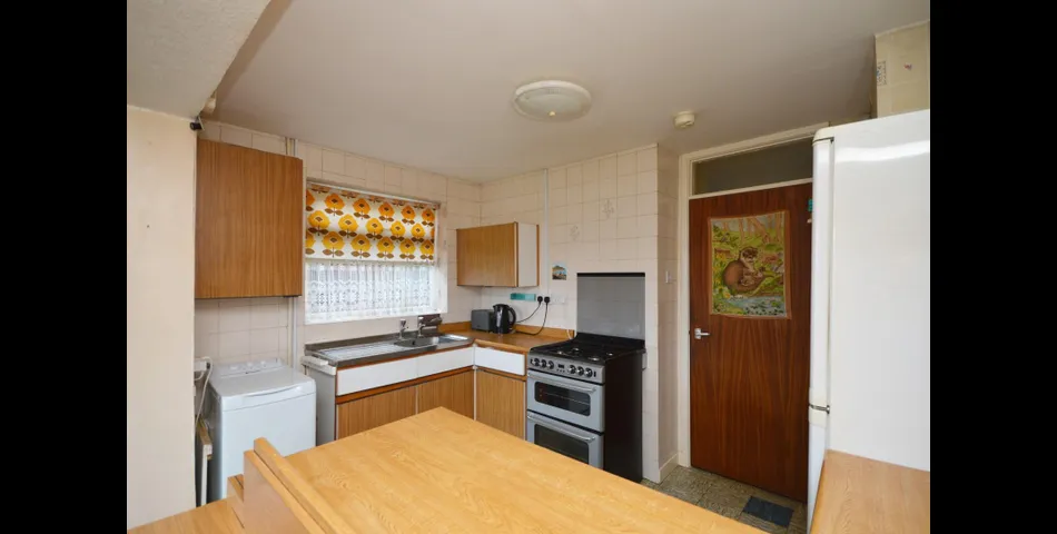 EXTENDED THREE BEDROOM SEMI-DETACHED BUNGALOW