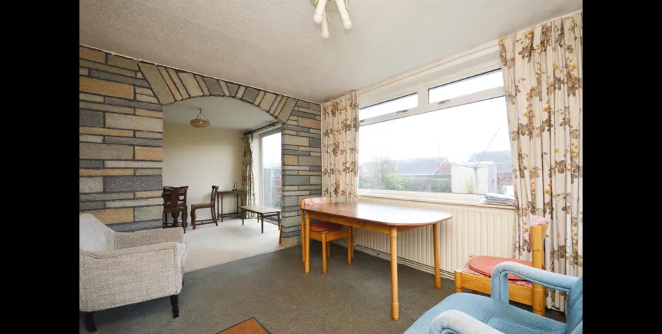 EXTENDED THREE BEDROOM SEMI-DETACHED BUNGALOW