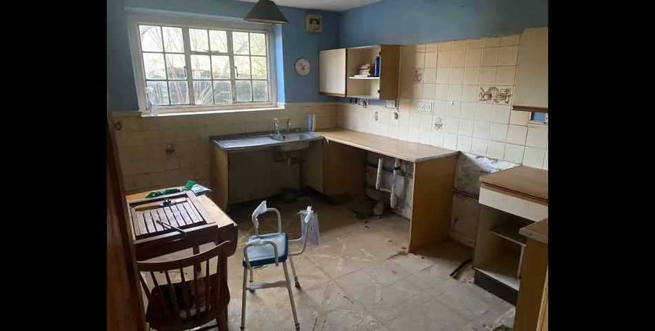 THREE BEDROOM PROPERTY IN NEED OF UPDATING