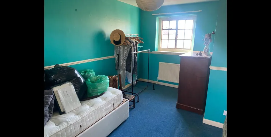 THREE BEDROOM PROPERTY IN NEED OF UPDATING