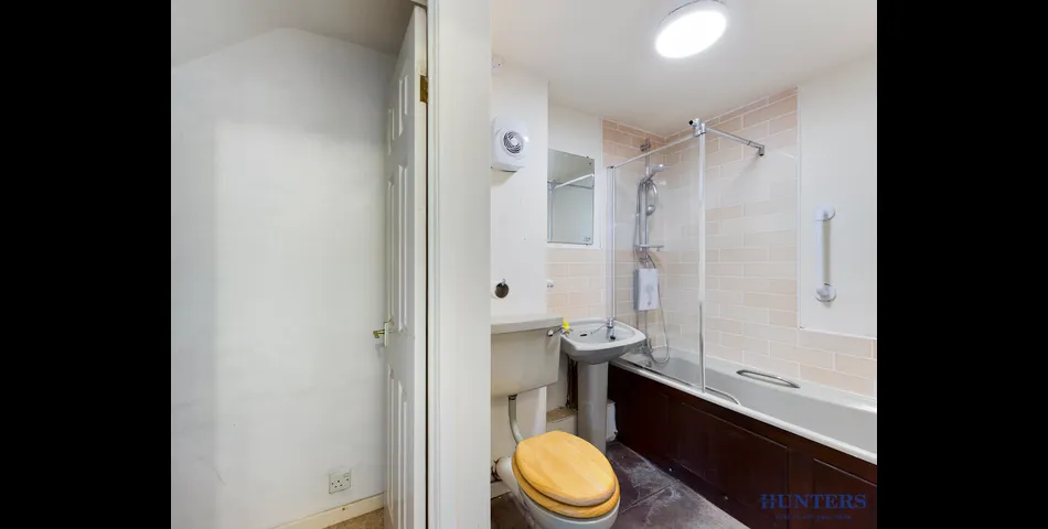 ONE BEDROOM GROUND FLOOR FLAT, IDEAL INVESTMENT OPPORTUNITY