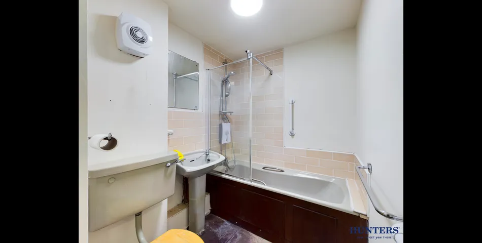 ONE BEDROOM GROUND FLOOR FLAT, IDEAL INVESTMENT OPPORTUNITY
