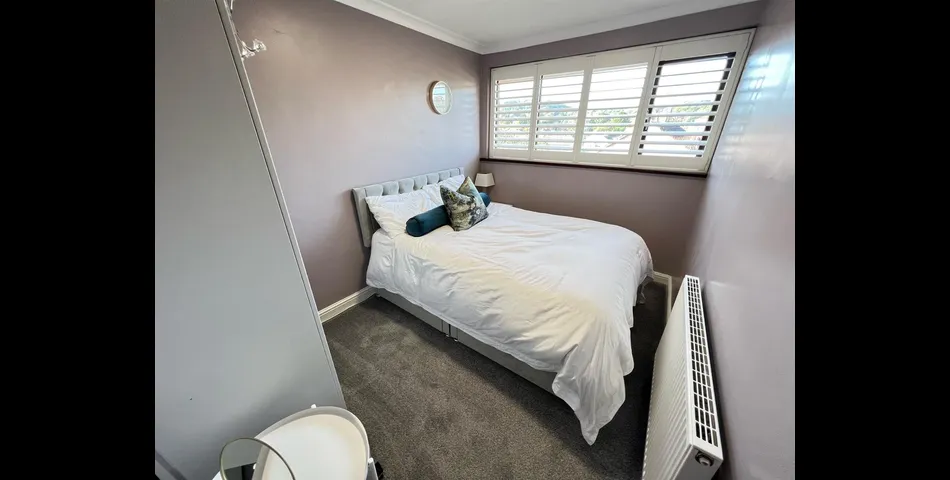 THREE BEDROOM LINK DETACHED PROPERTY